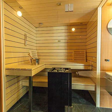 Luxury Panorama Tola